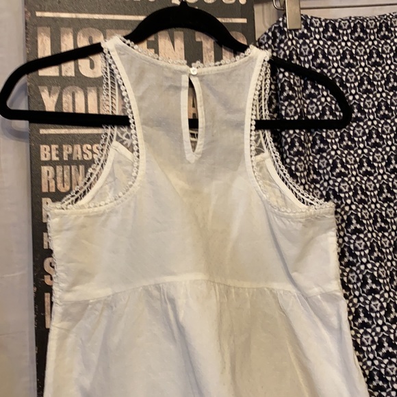 Hollister top NEW - Picture 6 of 11